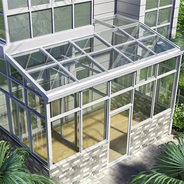 Modern-Design-Patio-Sunroom-Well-Designed-Curved-Glass-Sunrooms-Greenhouse-Sunroom